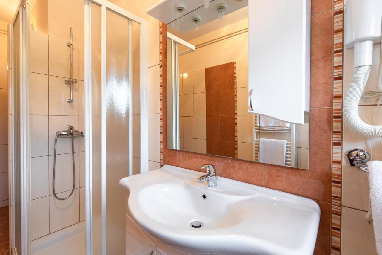 Justic Apartment Đảo Krk Ngoại thất bức ảnh